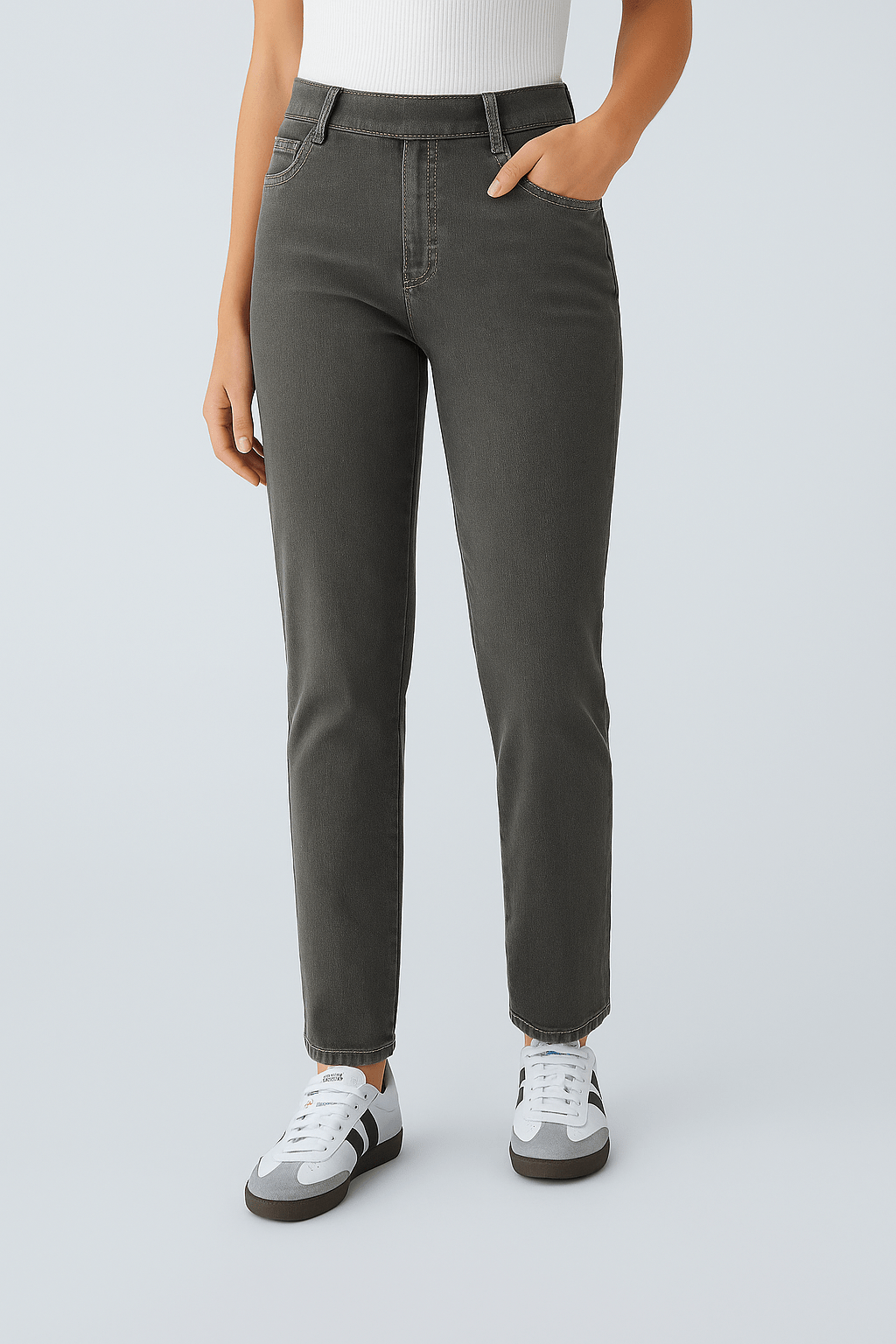 Hoog getailleerde, casual jeans met rechte pijpen - Zovora
